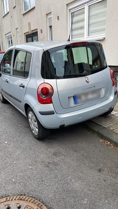 Usata Renault Modus 88 CV (64 kW) 2004 Monovolume