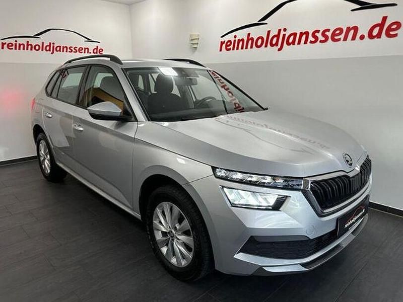 Silber Gebraucht 2021 Skoda Kamiq SUV | 18.490 € (Fairer Preis) - Bild 1/4