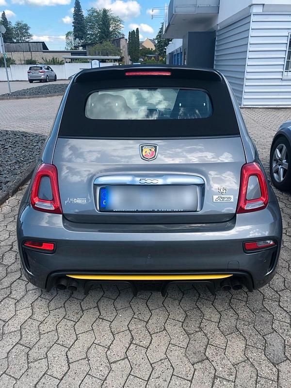 Gebraucht Abarth 595C Pista 160 PS (117 kW) 2017 Grau Cabrio