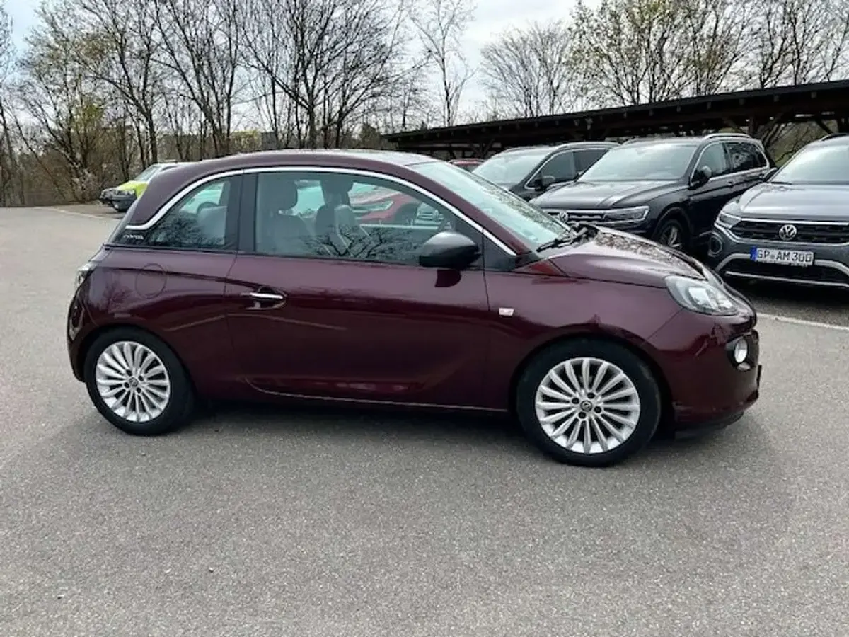 Gebraucht Opel Adam Glam 87 PS (63 kW) 2013 Samtrot berry red Kleinwagen