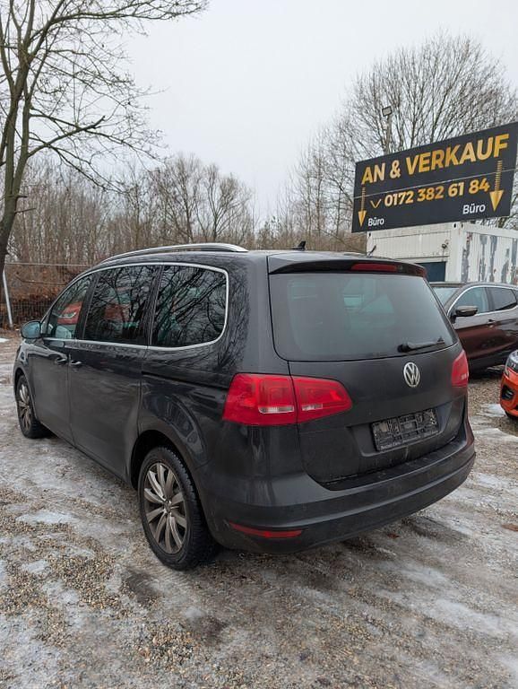 Gebraucht VW Sharan Highline 150 PS (110 kW) 2013 Schwarz Van / Kleinbus