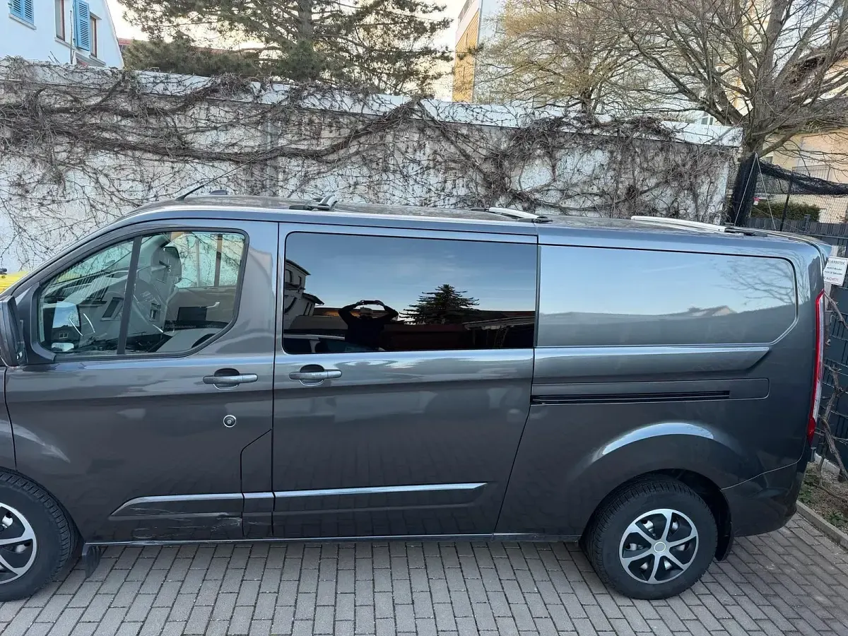 Gebraucht Ford Transit Custom 96 PS (70 kW) 2019 Grau Van / Kleinbus