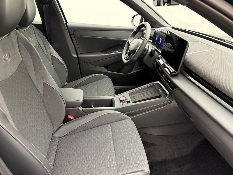 Neu VW T-Roc R-line 150 PS (110 kW) 2026 Schwarz SUV