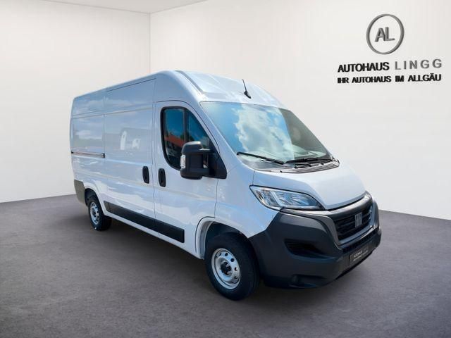 Weiss weiss Gebraucht 2023 Fiat Ducato Van | 36.190 € - Bild 1/4