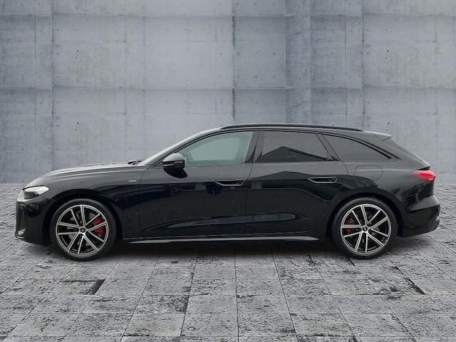 Gebraucht Audi A5 Ambiente 299 PS (219 kW) 2025 Mythosschwarz metallic Kombi