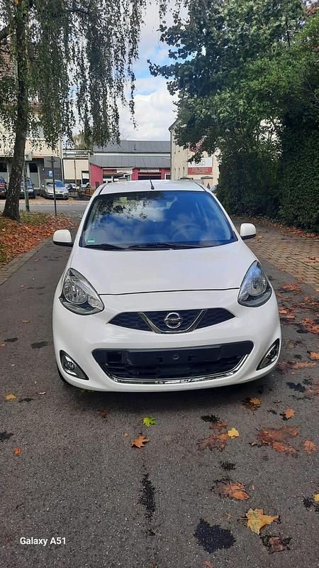 Weiß Gebraucht 2015 Nissan Micra Kleinwagen | 5.800 € - Bild 1/4