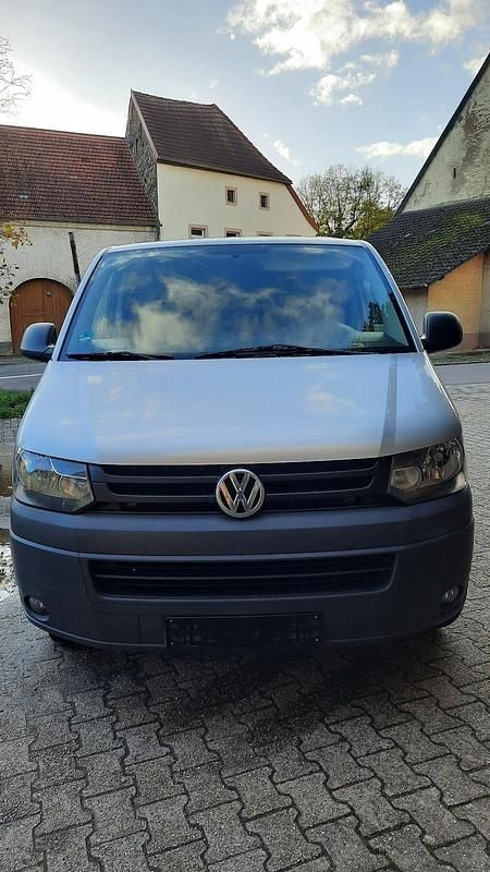 Silber Gebraucht 2012 VW T5 Van | 11.500 € (Guter Preis) - Bild 1/4