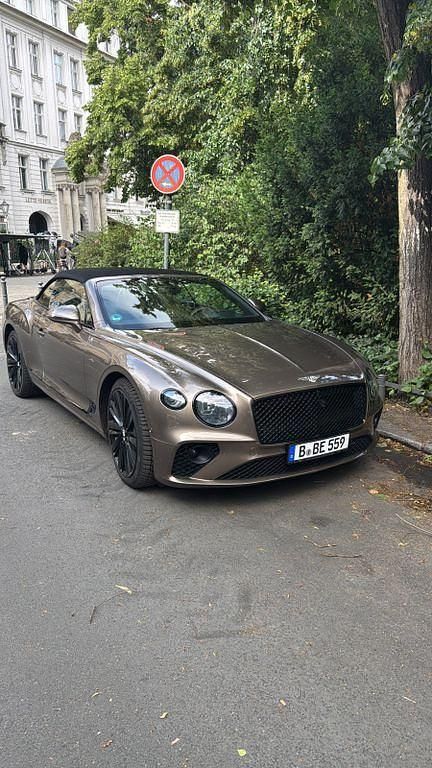 Gold Gebraucht 2022 Bentley Continental GT Convertible Cabrio | 275.000 € (Etwas zu teuer) - Bild 1/4