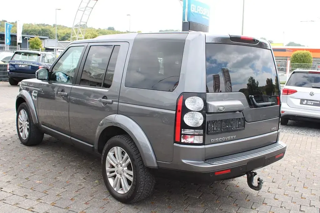 Gebraucht Land Rover Discovery 4 HSE 211 PS (155 kW) 2015 Grau SUV