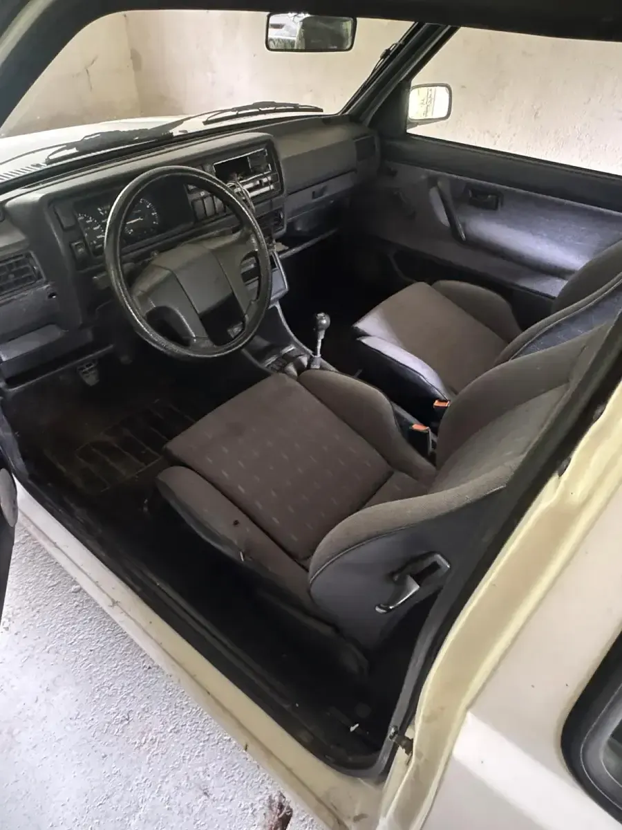 Gebraucht VW Golf 60 PS (44 kW) 1990 Weiß Coupé