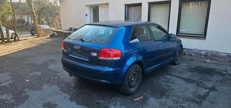 Gebraucht Audi A3 102 PS (75 kW) 2007 Blau Kleinwagen