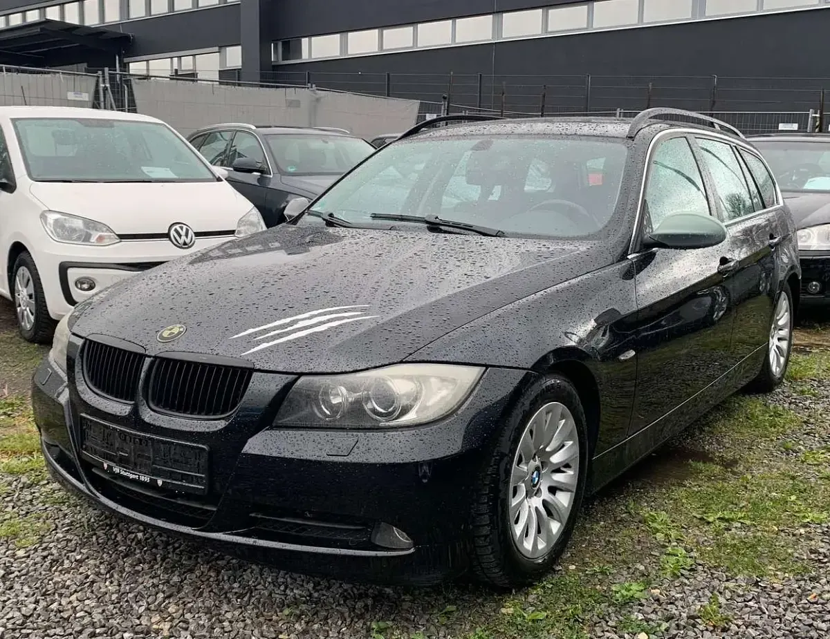Gebraucht BMW 325 218 PS (160 kW) 2005 Schwarz Kombi
