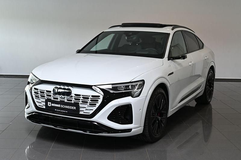 Weiß Gebraucht 2023 Audi Q8 e-tron S-Line SUV | 57.750 € (Guter Preis) - Bild 1/4