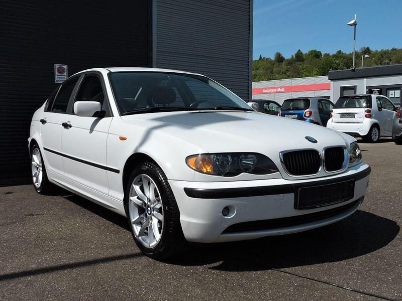 Gebraucht BMW 316 116 PS (85 kW) 2002 Weiß Limousine