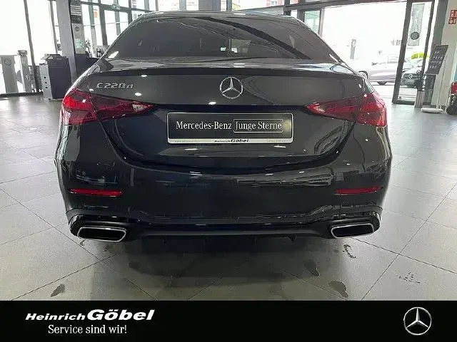 Gebraucht Mercedes C220 AMG line 197 PS (144 kW) 2026