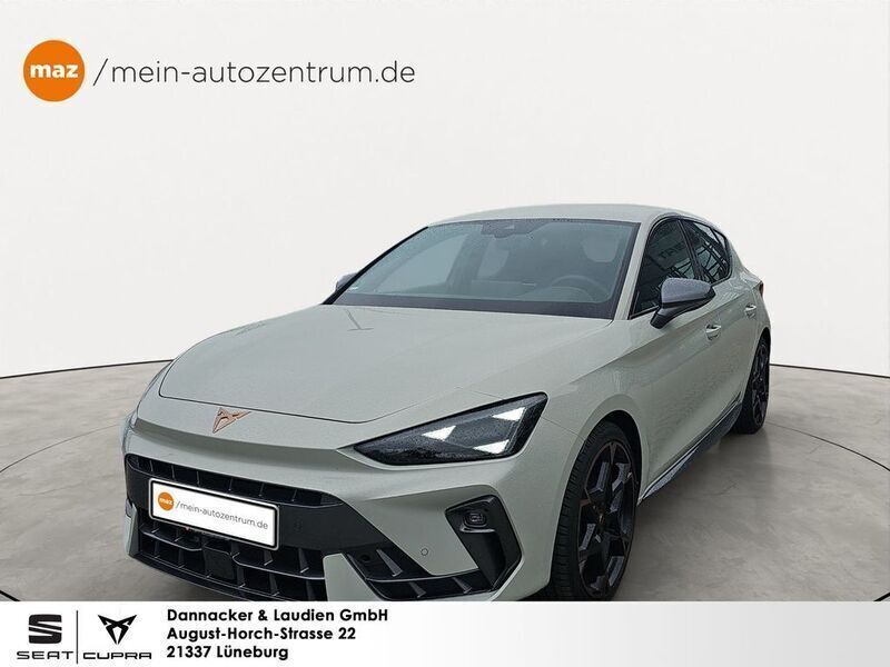 Taiga grau Gebraucht 2024 Cupra Leon Limousine | 38.888 € (Teuer) - Bild 1/4
