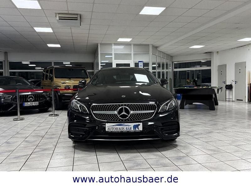 Gebraucht Mercedes E300 AMG 245 PS (180 kW) 2018 Schwarz Coupé