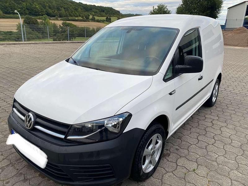 Weiß Gebraucht 2017 VW Caddy Van / Kleinbus | 13.000 € (Etwas zu teuer) - Bild 1/4