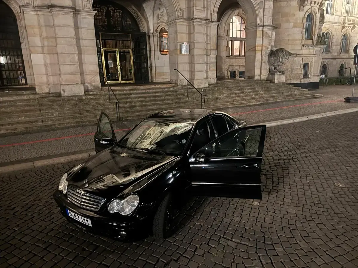 Gebraucht Mercedes C220 245 PS (180 kW) 2007 Schwarz Coupé