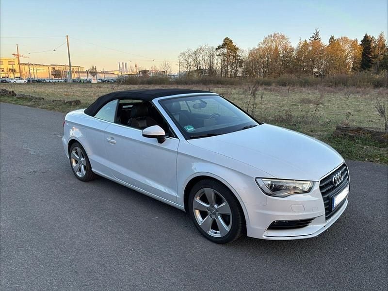 Gebraucht Audi A3 Cabriolet Ambition 150 PS (110 kW) 2015 Weiß Cabrio