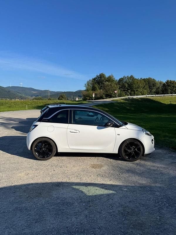 Weiß Gebraucht 2016 Opel Adam Kleinwagen | 6.199 € (Superpreis) - Bild 1/4