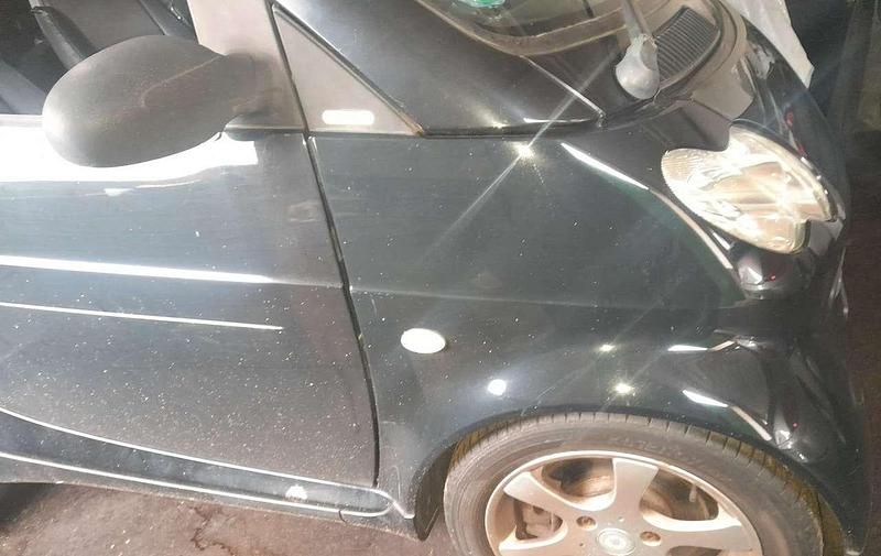 Gebraucht Smart ForTwo Cabrio Pulse 61 PS (44 kW) 2004 Schwarz Cabrio