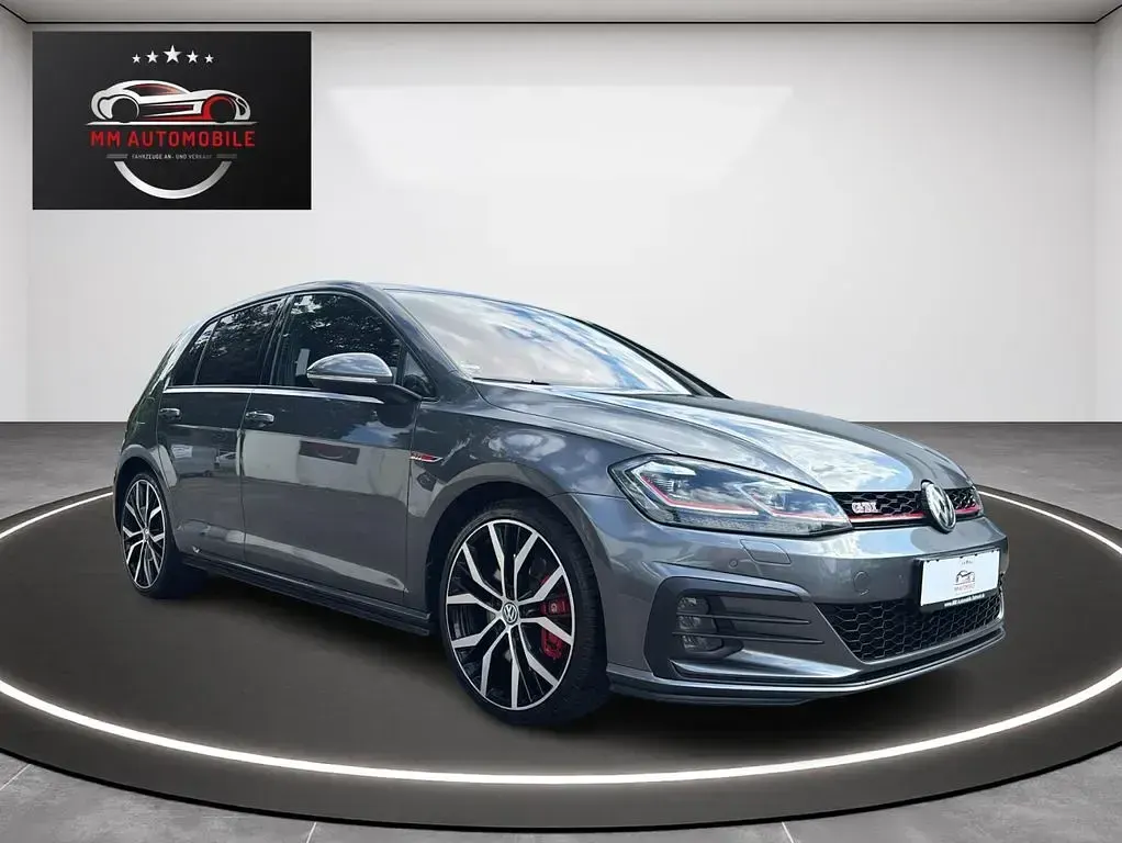 Gebraucht VW Golf VII Sport 245 PS (180 kW) 2019 Grau Limousine