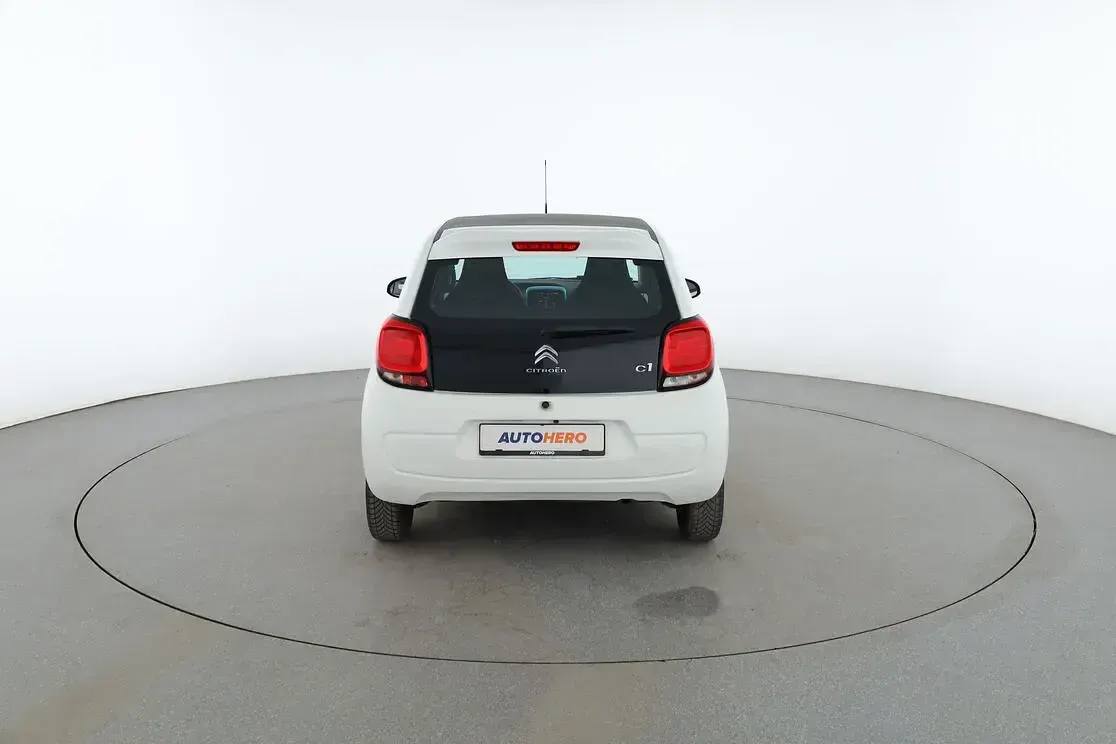 Gebraucht Citroën C1 SELECTION 82 PS (60 kW) 2015 Weiß Kleinwagen