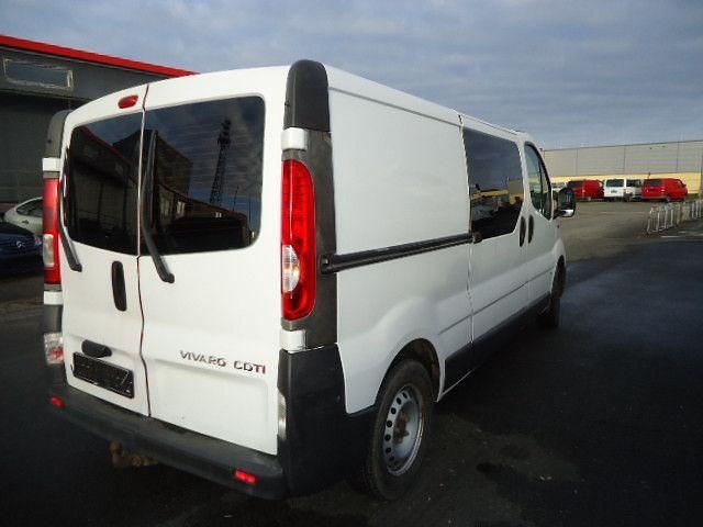 Gebraucht Opel Vivaro 114 PS (83 kW) 2009 Weiß Van / Kleinbus
