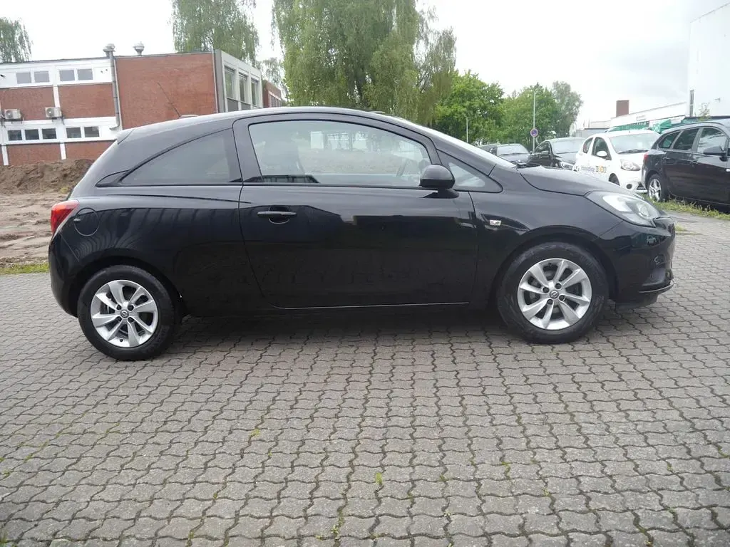 Używany Opel Corsa 90 KM (66 kW) 2017 Czarny Hatchback
