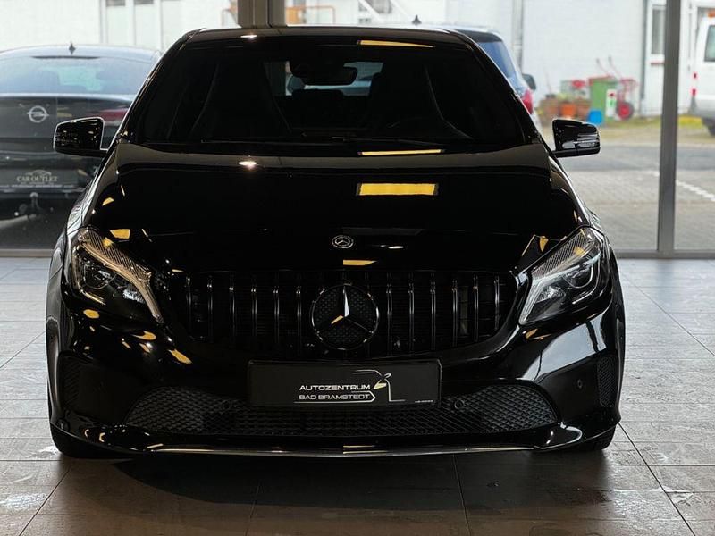 Gebraucht Mercedes A200 156 PS (114 kW) 2017 Schwarz Limousine