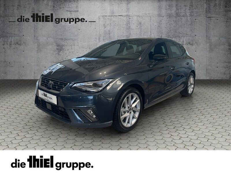Grau Gebraucht 2024 Seat Ibiza FR Limousine | 20.990 € (Fairer Preis) - Bild 1/4