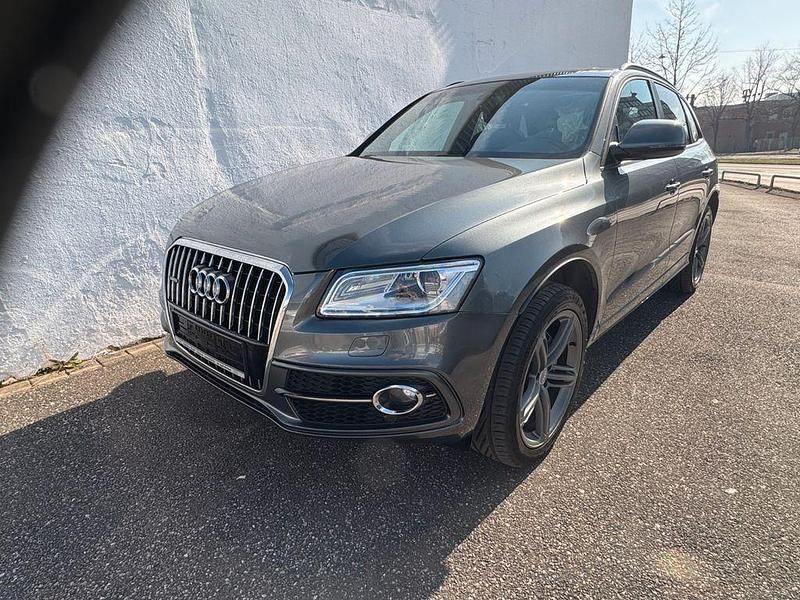 Gebraucht Audi Q5 S-Line 177 PS (130 kW) 2014 Grau SUV