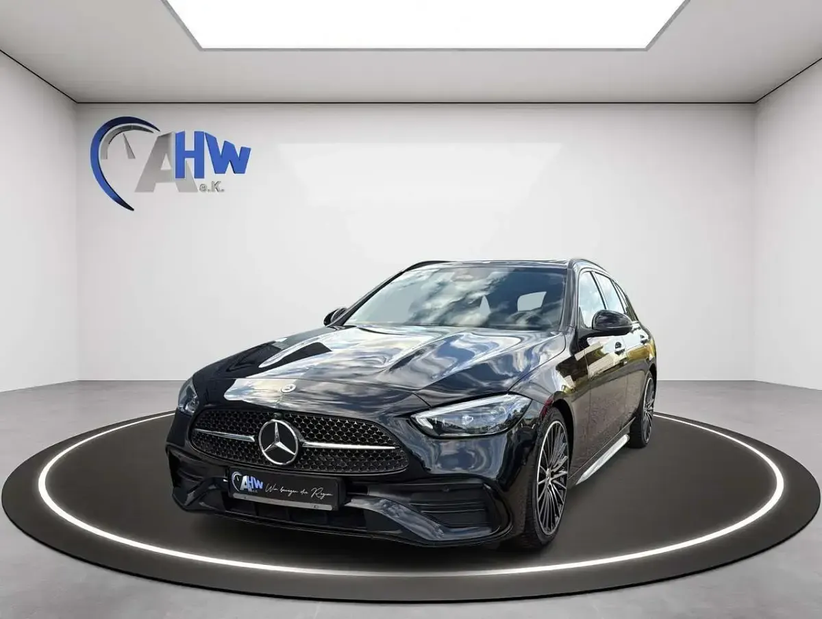 Gebraucht Mercedes C300 AMG line 265 PS (194 kW) 2023 Obsidianschwarz  metallic Kombi