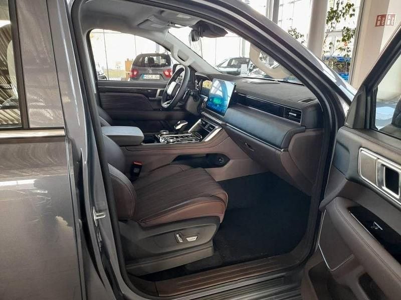 Gebraucht Foton 4 173 PS (127 kW) 2025 Grau Abholung