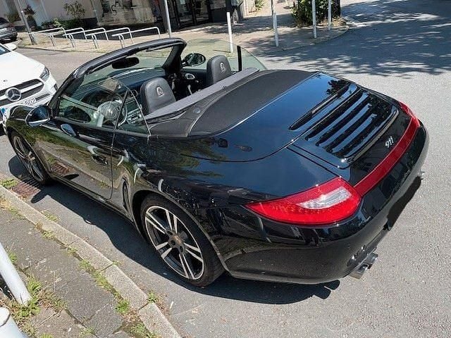 Gebraucht Porsche 997 345 PS (253 kW) 2011 Schwarz Cabrio