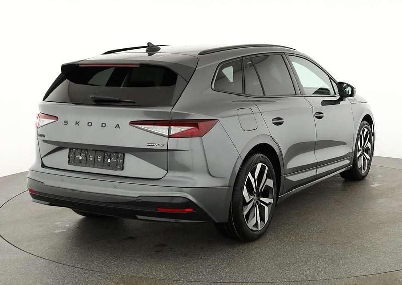 Graphite grau metallic Neu 2025 Skoda Enyaq iV SportLine SUV | 50.595 € (Superpreis) - Bild 1/4