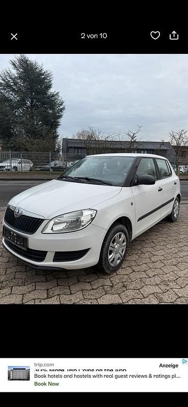 Weiß Gebraucht 2014 Skoda Fabia Limousine | 2.490 € (Fairer Preis) - Bild 1/4