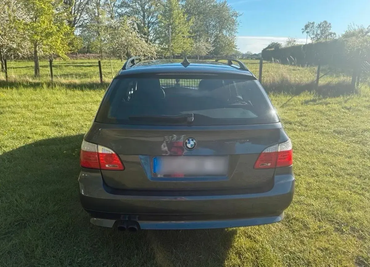 Używany BMW 530 272 KM (200 kW) 2008 Szary Kombi