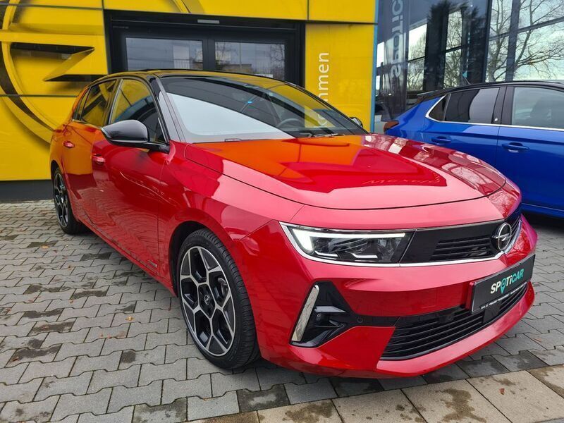 Weiß Gebraucht 2022 Opel Astra Ultimate Limousine | 24.950 € (Fairer Preis) - Bild 1/4