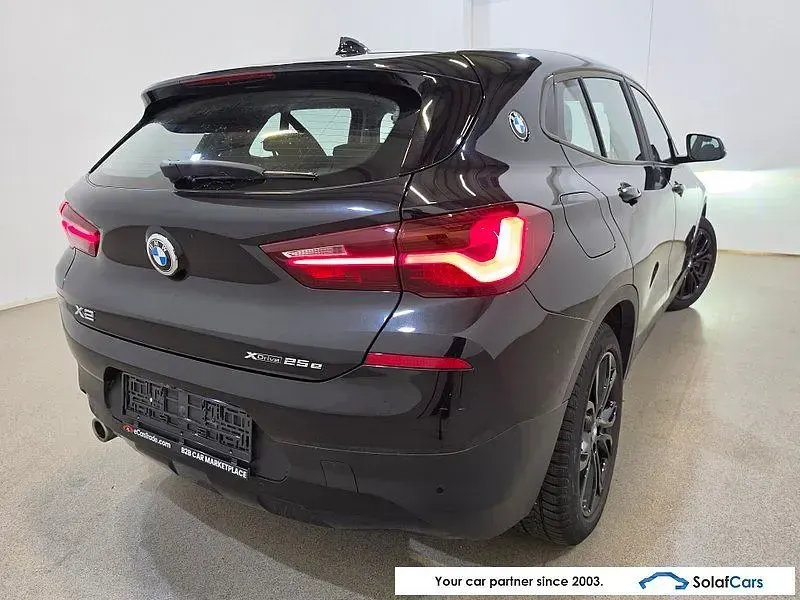Gebraucht BMW X2 125 PS (91 kW) 2021 Schwarz SUV