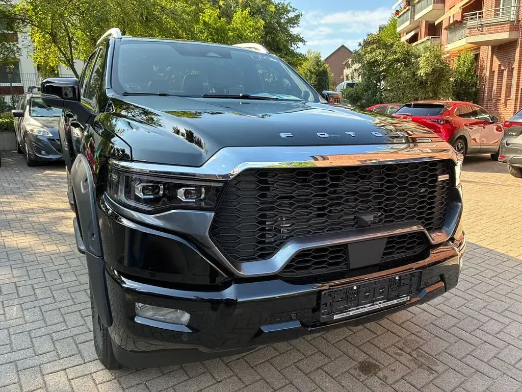 Neu Foton 4 173 PS (127 kW) 2026 Schwarz SUV