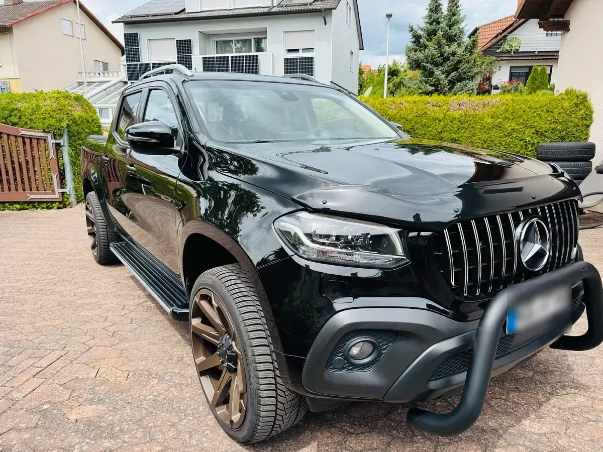 Gebraucht Mercedes X250 190 PS (139 kW) 2018 Schwarz Pickup