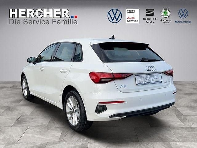 Gebraucht Audi A3 Sport 110 PS (80 kW) 2024 Weiß Limousine