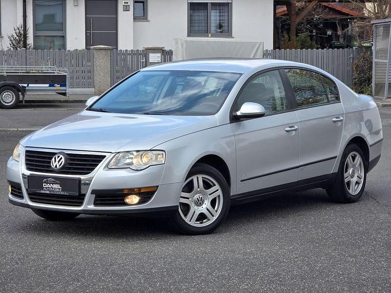 Gebraucht VW Passat Trendline 105 PS (77 kW) 2007 Silber Limousine
