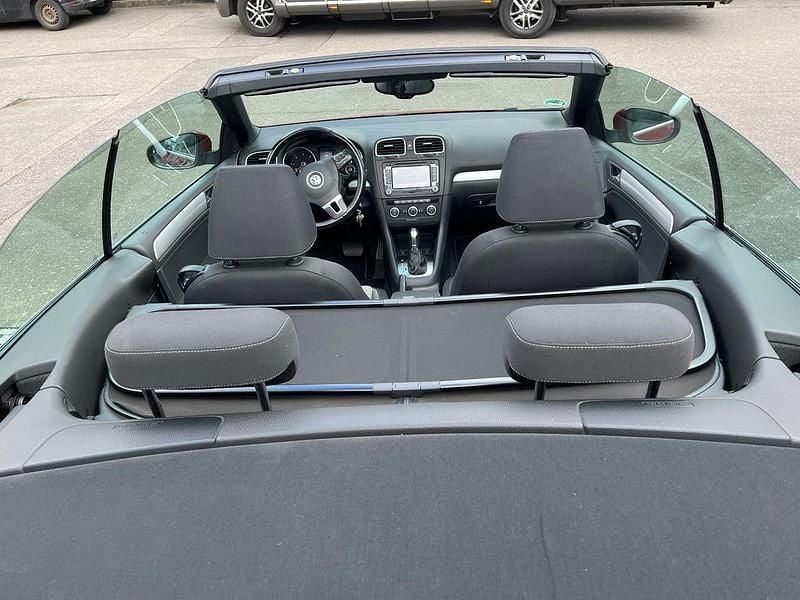 Gebraucht VW Golf Cabriolet 140 PS (102 kW) 2014 Rot Cabrio