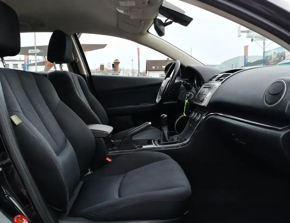 Gebraucht Mazda 6 Dynamic 145 PS (106 kW) 2010 Schwarz Kombi