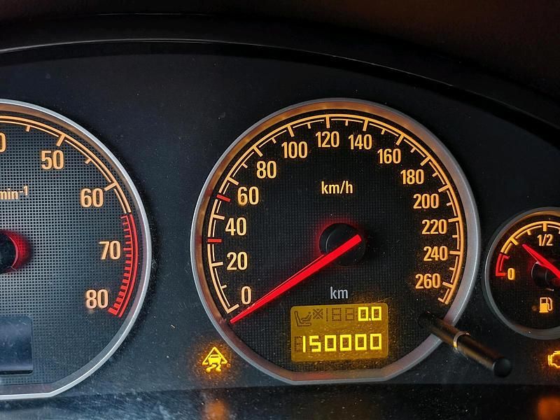 Gebraucht Opel Vectra 150 PS (110 kW) 2005 Grau Kombi