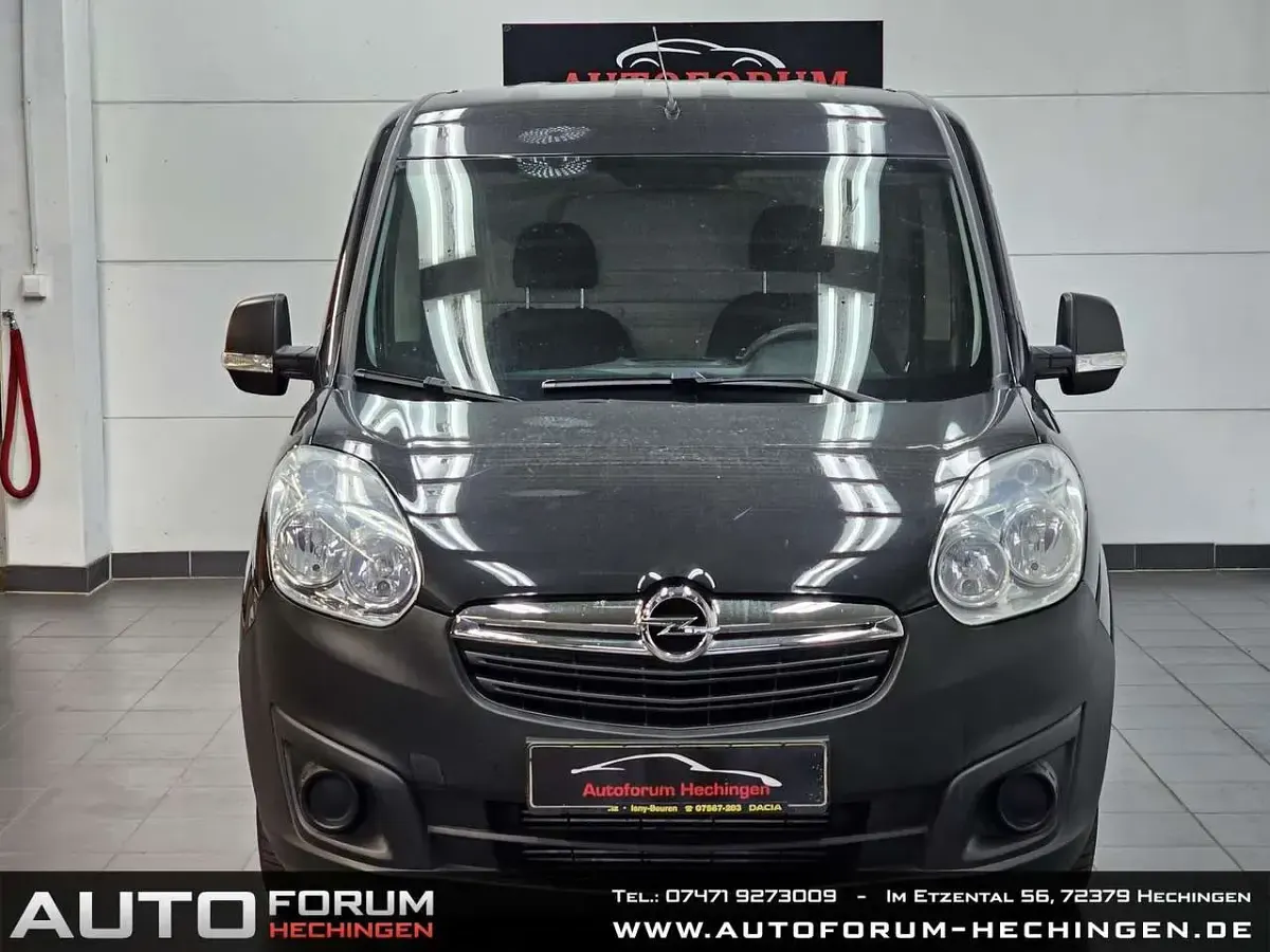 Gebraucht Opel Combo 95 PS (69 kW) 2017 Schwarz Van / Kleinbus