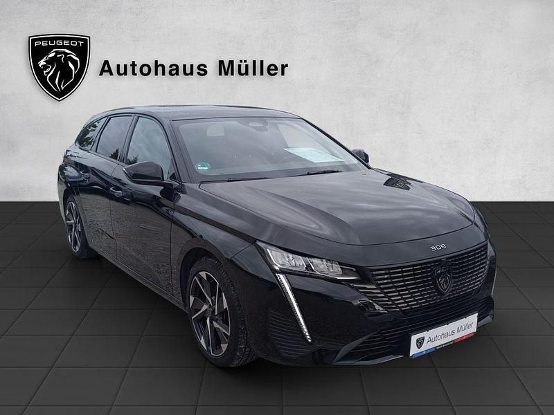 Gebraucht Peugeot 308 SW Allure 131 PS (96 kW) 2022 Schwarz Kombi
